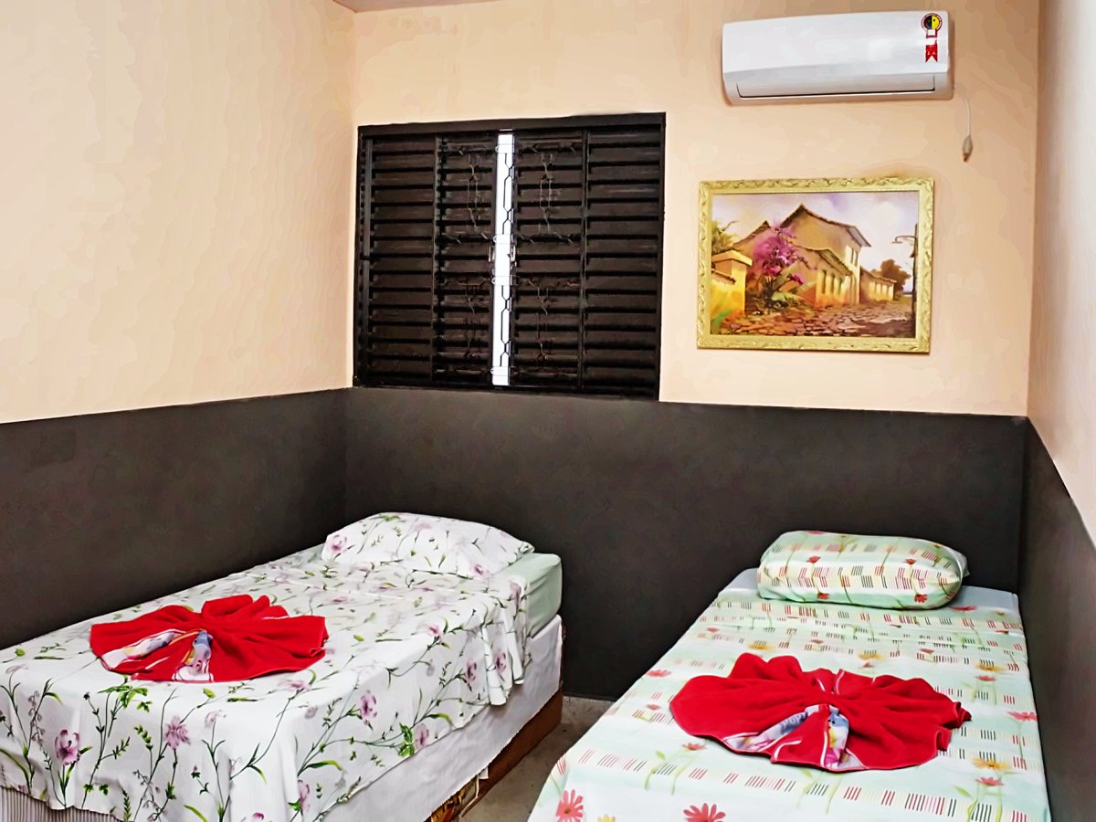 Quarto duplo — Duas camas de solteiro